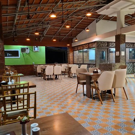Hillrock Resort & Villas, Neral-Karjat Zewnętrze zdjęcie