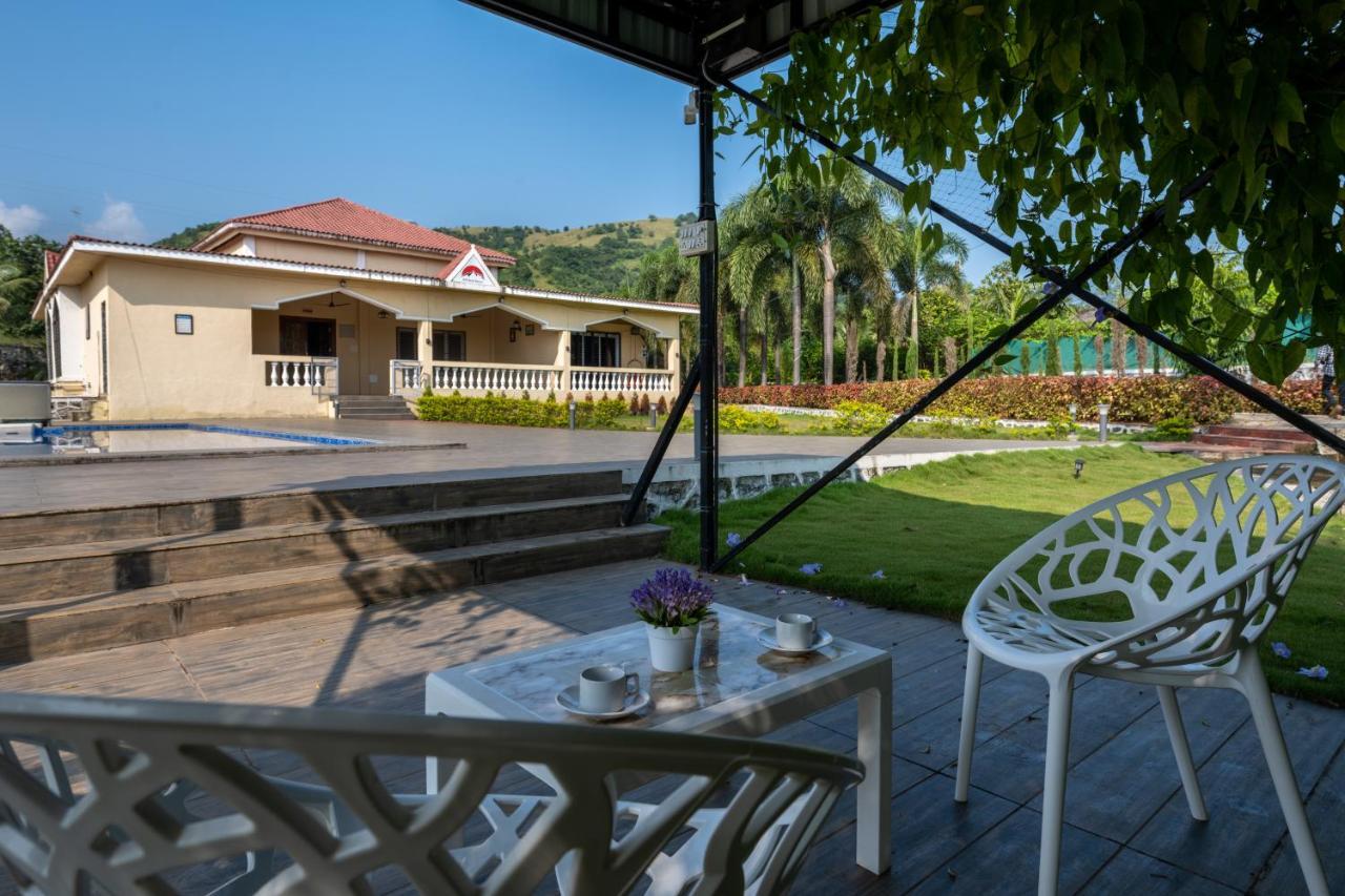 Hillrock Resort & Villas, Neral-Karjat Zewnętrze zdjęcie
